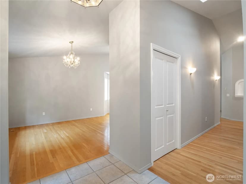 Property photo for 6920 47th Street Ct W, University Place photo 6