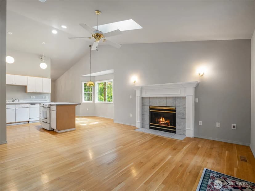 Property photo for 6920 47th Street Ct W, University Place photo 13