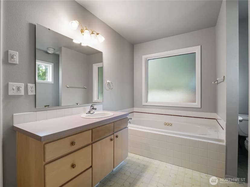 Property photo for 6920 47th Street Ct W, University Place photo 24