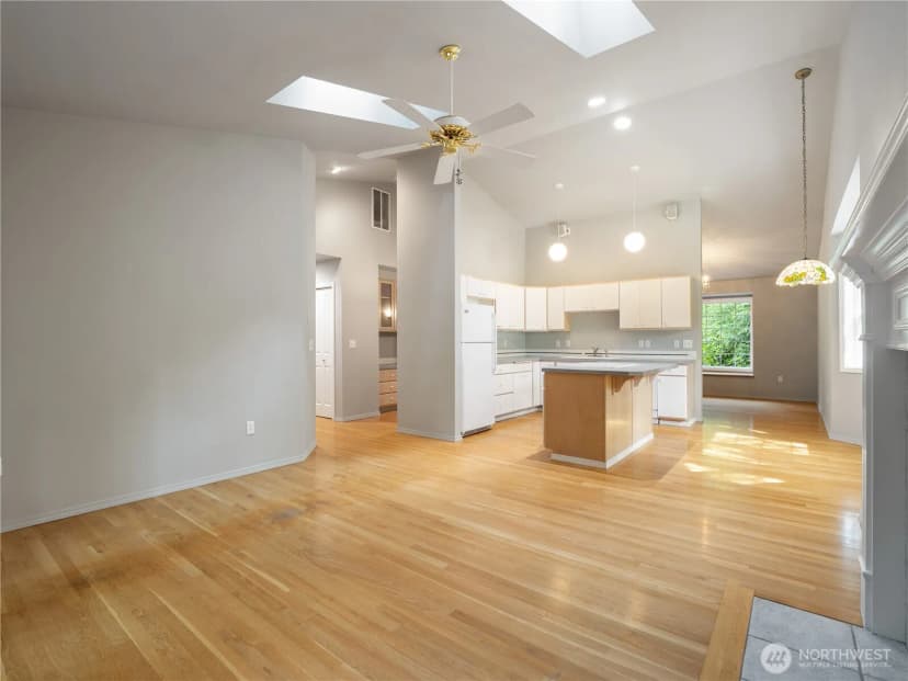 Property photo for 6920 47th Street Ct W, University Place photo 16