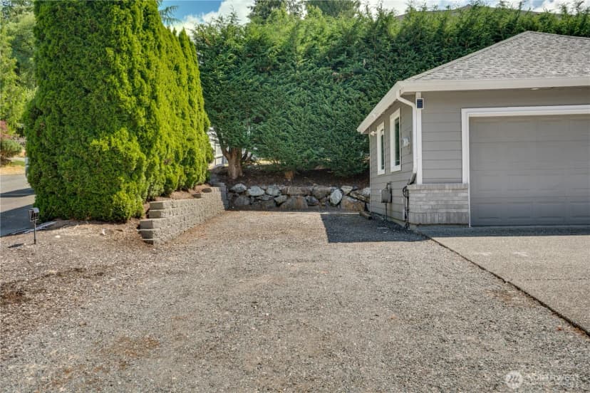 Property photo for 12865 Se 47th Place, Bellevue photo 33