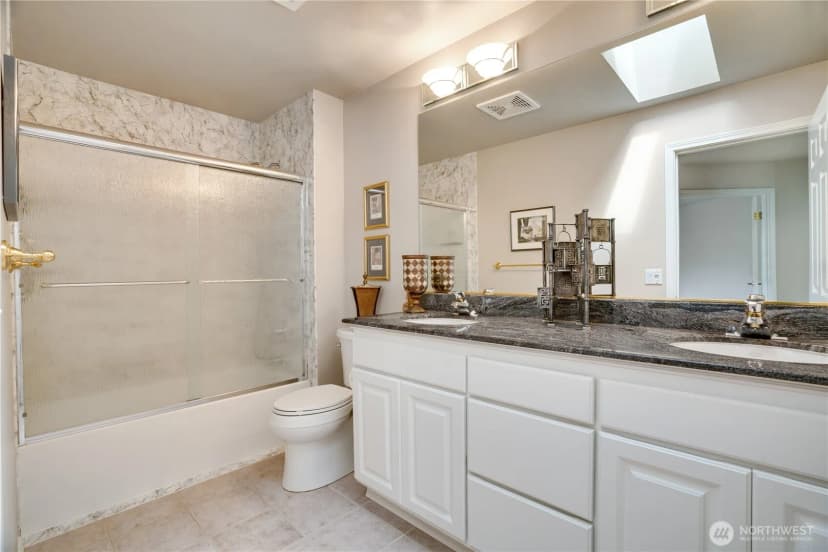 Property photo for 12865 Se 47th Place, Bellevue photo 23