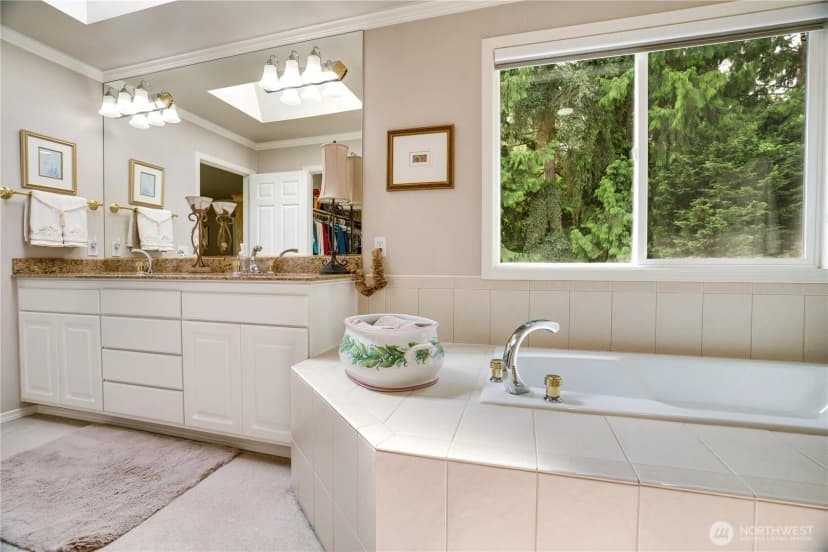Property photo for 12865 Se 47th Place, Bellevue photo 21