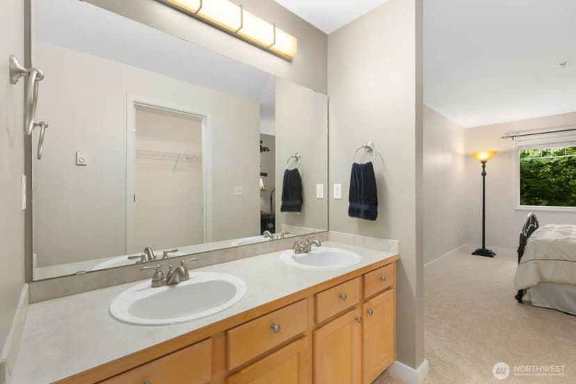 Property photo for 15325 Se 155th Place #v2, Renton photo 19