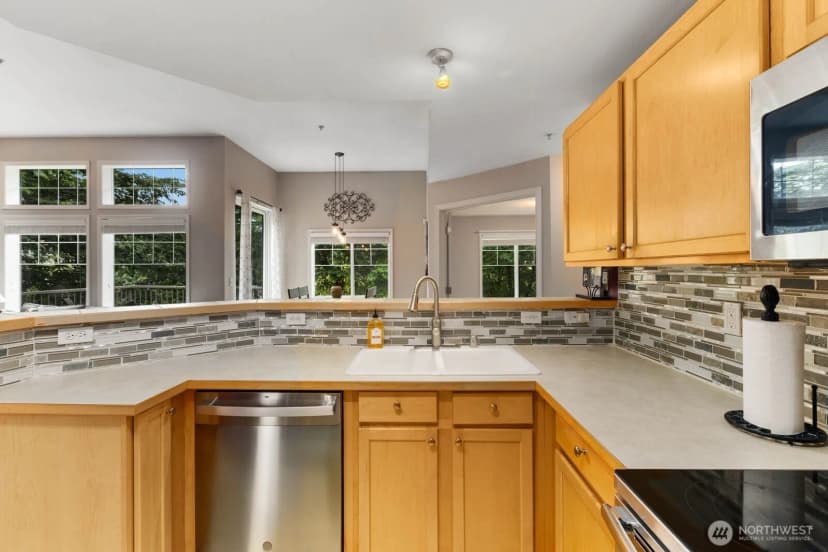 Property photo for 15325 Se 155th Place #v2, Renton photo 12