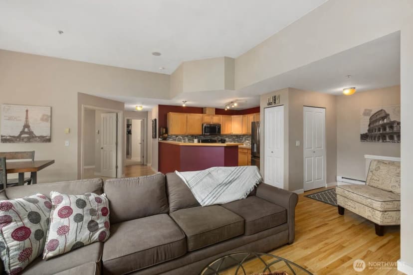 Property photo for 15325 Se 155th Place #v2, Renton photo 8