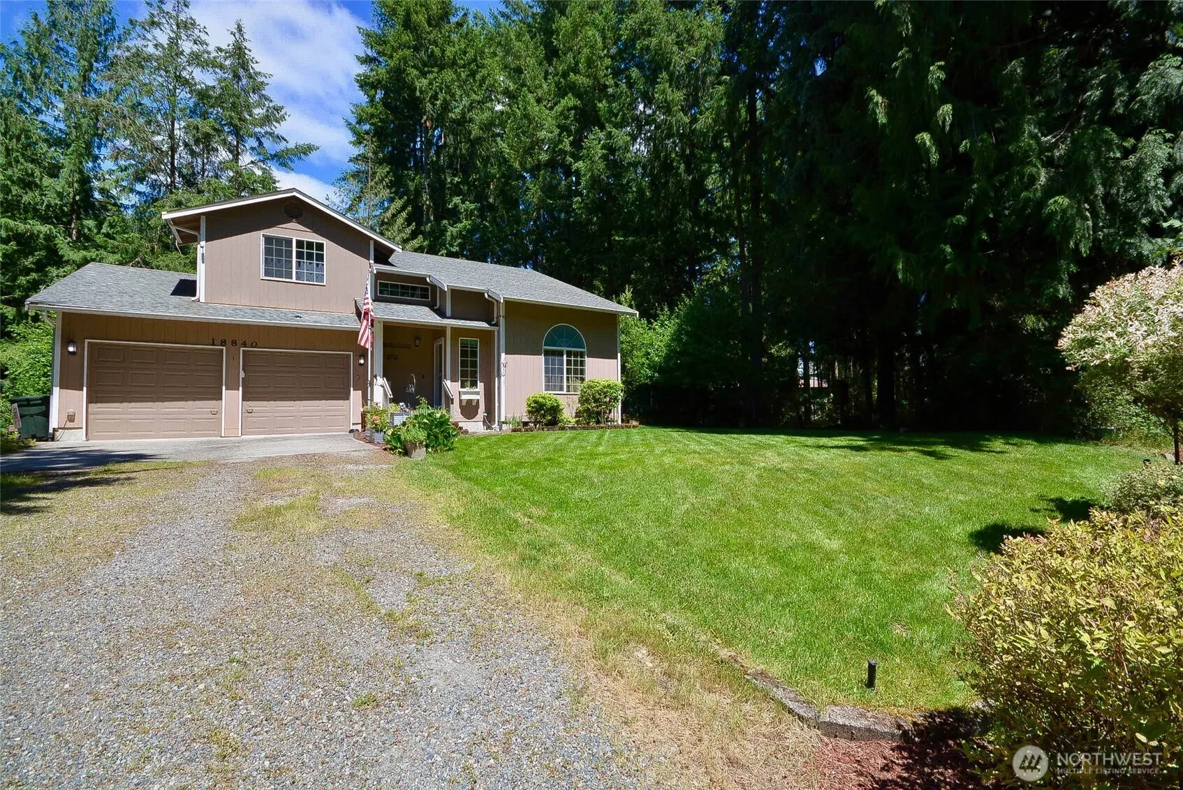 Property photo for 18840 Rampart Drive Se, Yelm photo 2
