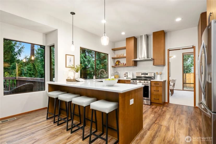Property photo for 2518 Sahalee Drive East, Sammamish photo 11
