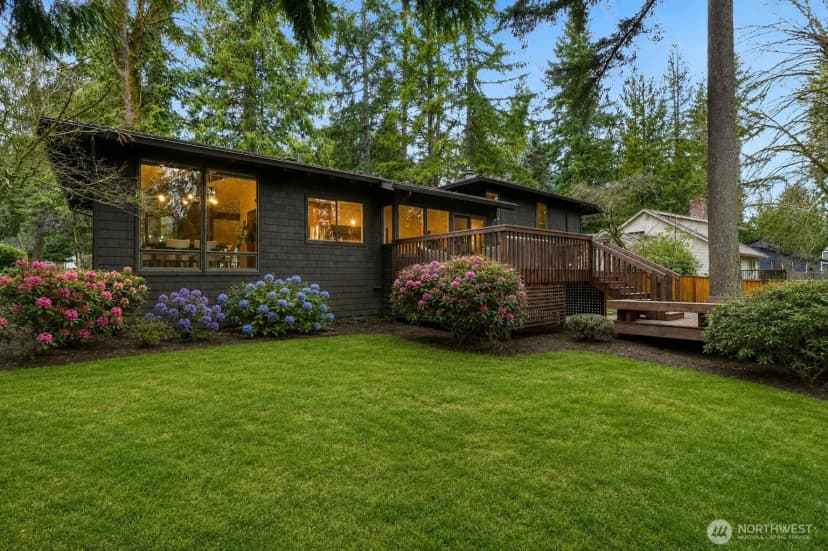 Property photo for 2518 Sahalee Drive East, Sammamish photo 25
