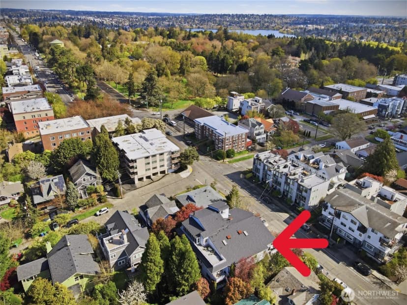 Property photo for 4811 Phinney Avenue N #101, Seattle photo 24