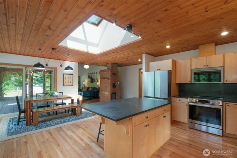 Property photo for 742 Durrwachter Road, Port Angeles photo 11