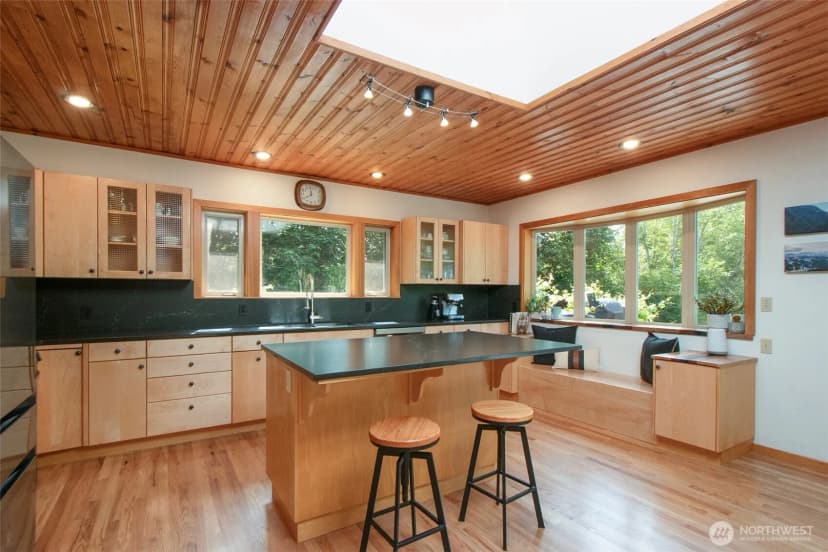 Property photo for 742 Durrwachter Road, Port Angeles photo 8