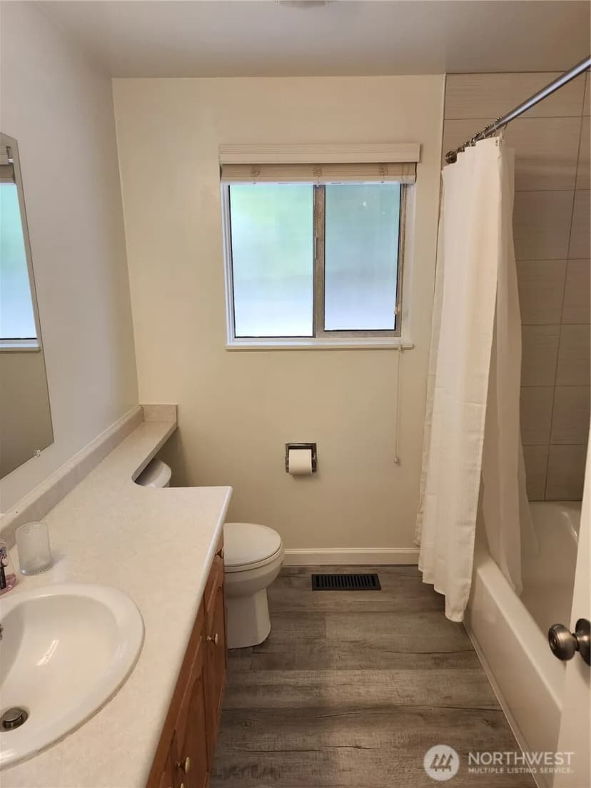 Property photo for 8810 Ne 187th Street, Bothell photo 31
