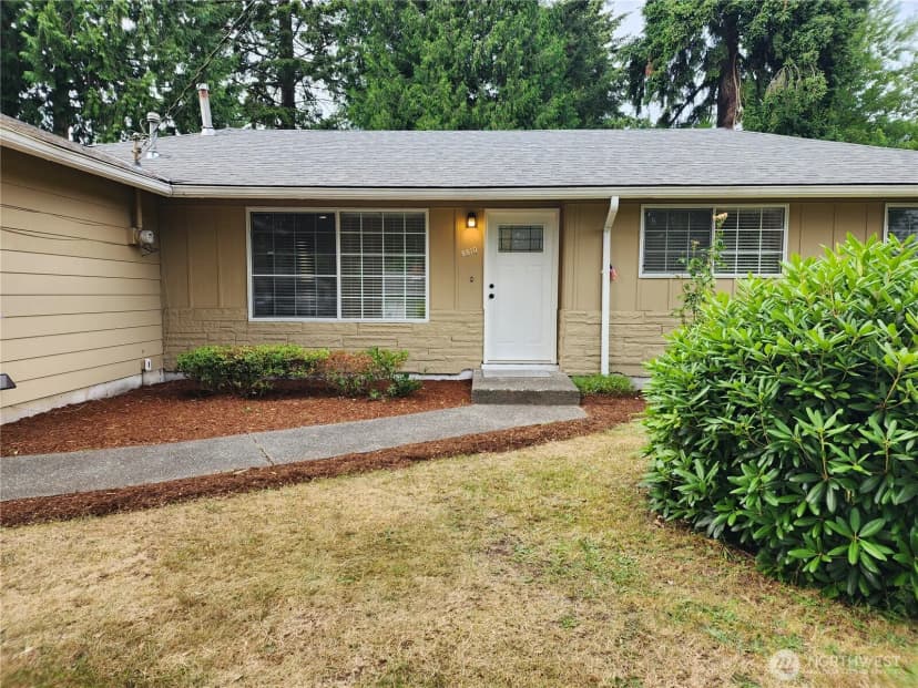 Property photo for 8810 Ne 187th Street, Bothell photo 2