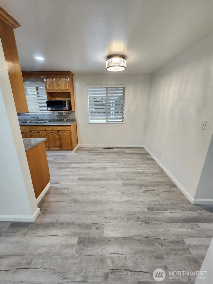 Property photo for 8810 Ne 187th Street, Bothell photo 12