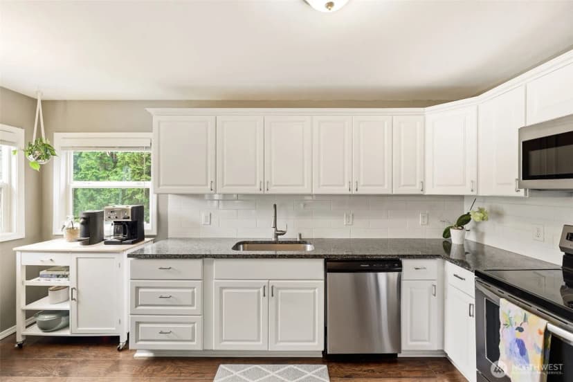 Property photo for 316 Sw 124th Street, Seattle photo 10