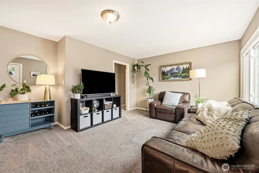 Property photo for 316 Sw 124th Street, Seattle photo 6
