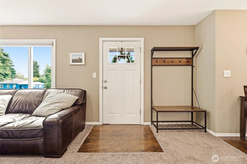 Property photo for 316 Sw 124th Street, Seattle photo 5