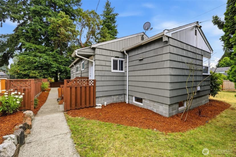 Property photo for 316 Sw 124th Street, Seattle photo 30