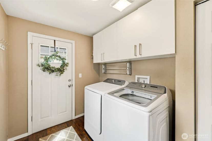 Property photo for 316 Sw 124th Street, Seattle photo 13