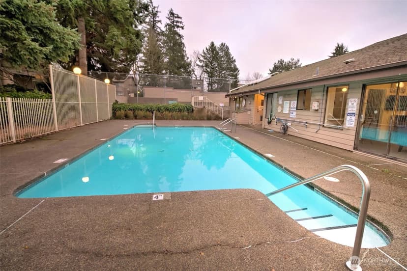Property photo for 15120 Sunwood Boulevard #oo11, Seattle photo 32