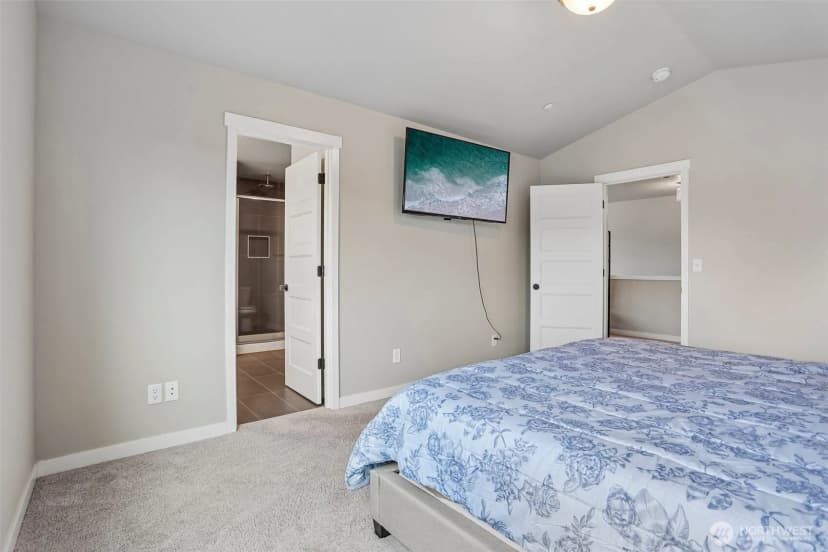 Property photo for 8797 68th Place Ne, Marysville photo 27