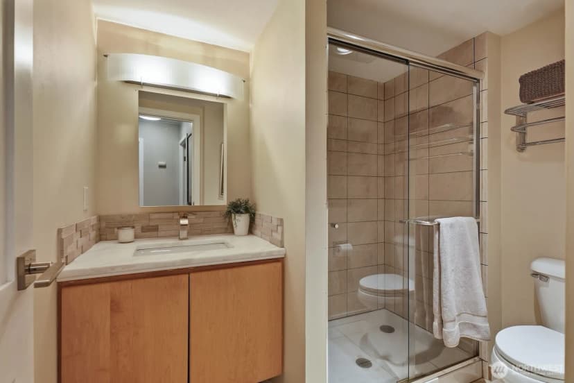 Property photo for 2100 3rd Avenue #2601, Seattle photo 14