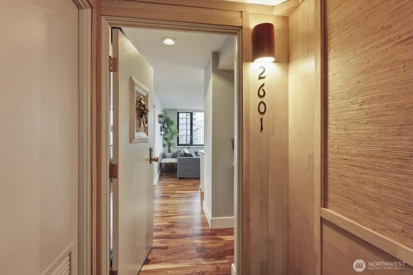 Property photo for 2100 3rd Avenue #2601, Seattle photo 18