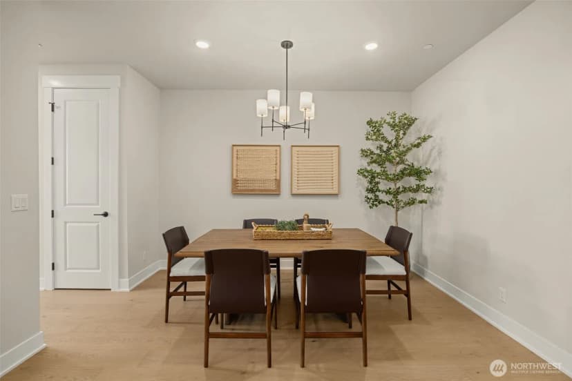 Property photo for 434 222nd Place Se, Sammamish photo 11