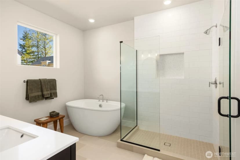 Property photo for 434 222nd Place Se, Sammamish photo 16