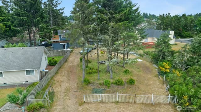 Property photo for 609 Blue Wing Loop Se, Ocean Shores photo 5