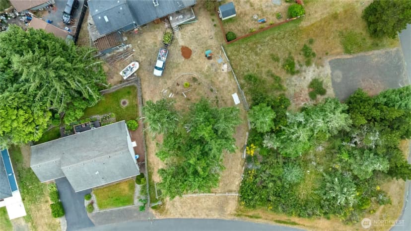 Property photo for 609 Blue Wing Loop Se, Ocean Shores photo 12