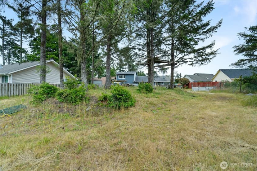 Property photo for 609 Blue Wing Loop Se, Ocean Shores photo 2