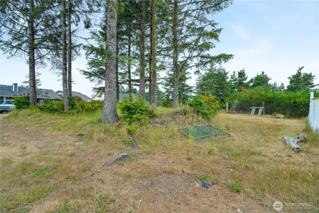 Property photo for 609 Blue Wing Loop Se, Ocean Shores photo 3