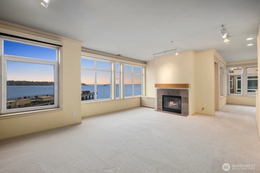 Property photo for 1900 Alaskan Way #316, Seattle photo 9