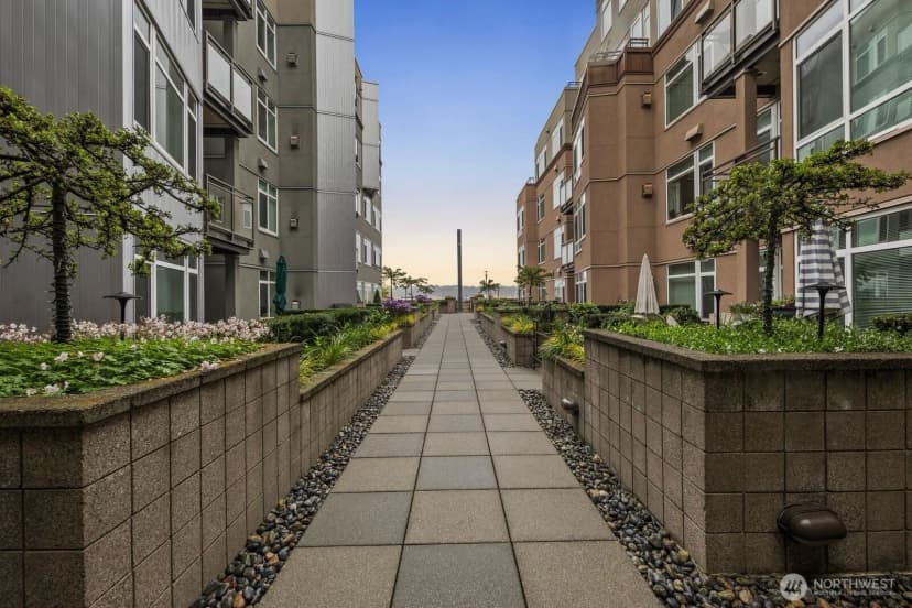 Property photo for 1900 Alaskan Way #316, Seattle photo 34