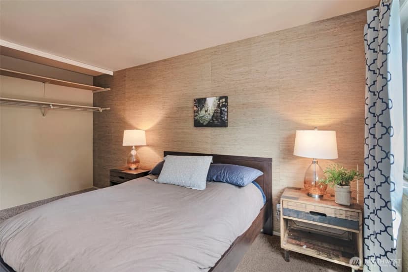Property photo for 2500 81st Avenue Se #329, Mercer Island photo 12