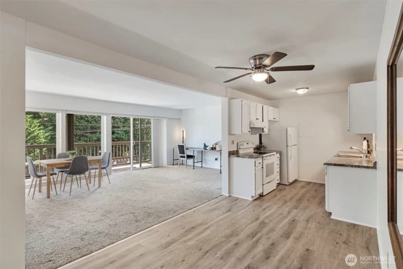 Property photo for 2500 81st Avenue Se #329, Mercer Island photo 3