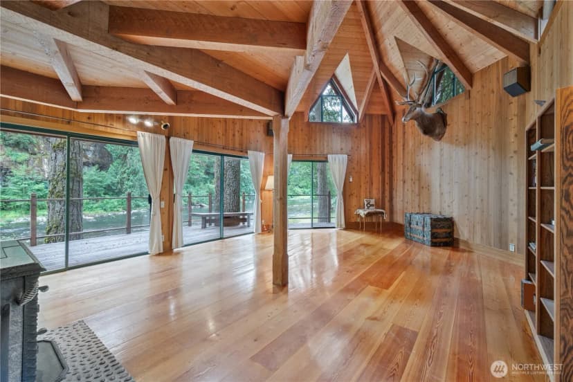 Property photo for 211 Laverne Drive, Kalama photo 7