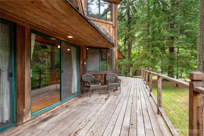Property photo for 211 Laverne Drive, Kalama photo 29