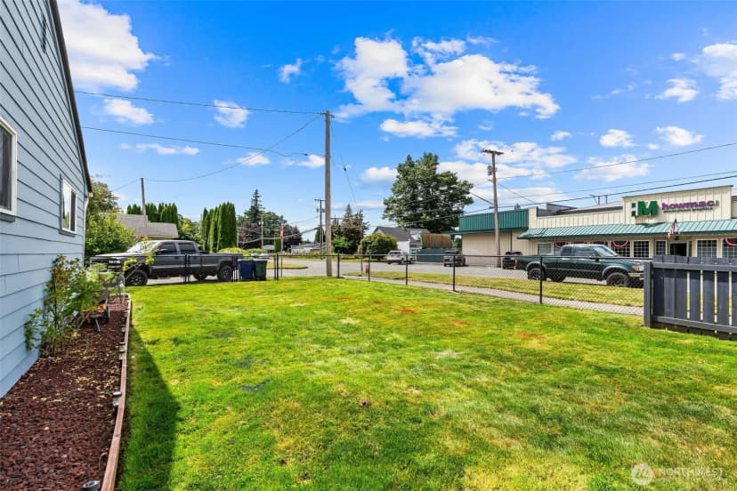 Property photo for 410 Pacific Street, Sedro Woolley photo 19