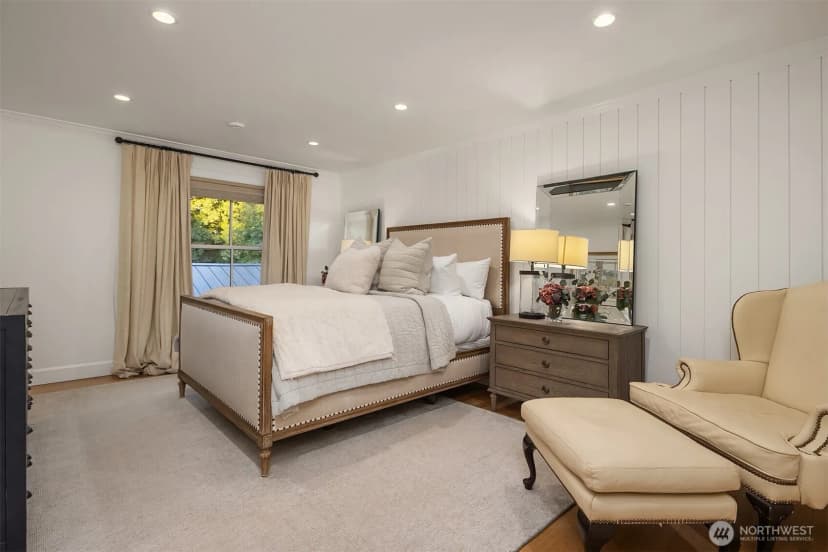 Property photo for 7306 Island Crest Way, Mercer Island photo 18