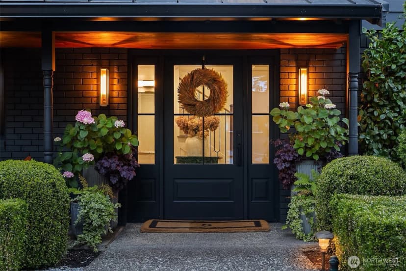 Property photo for 7306 Island Crest Way, Mercer Island