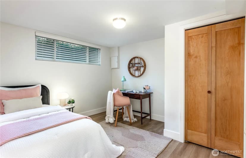 Property photo for 6246 39th Avenue Ne, Seattle photo 18