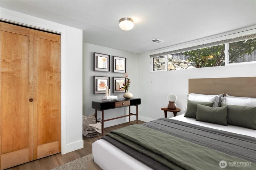 Property photo for 6246 39th Avenue Ne, Seattle photo 19