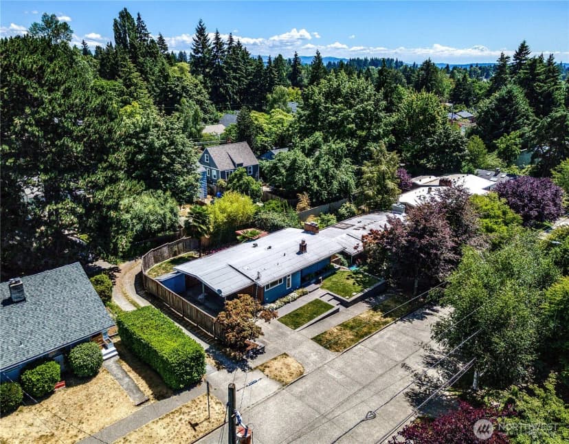 Property photo for 6246 39th Avenue Ne, Seattle photo 36