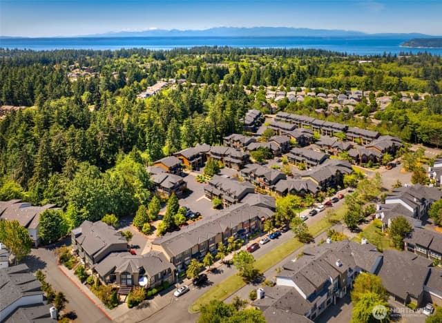 Property photo for 4810 Pointes Drive, Mukilteo