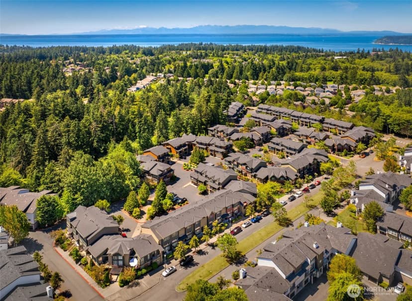 Property photo for 4810 Pointes Drive, Mukilteo