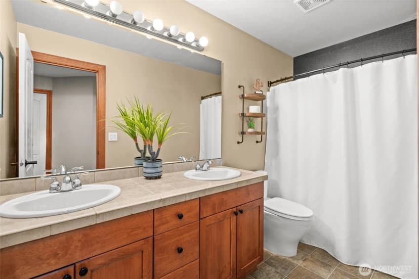 Property photo for 4603 103rd Avenue Ct E, Edgewood photo 28