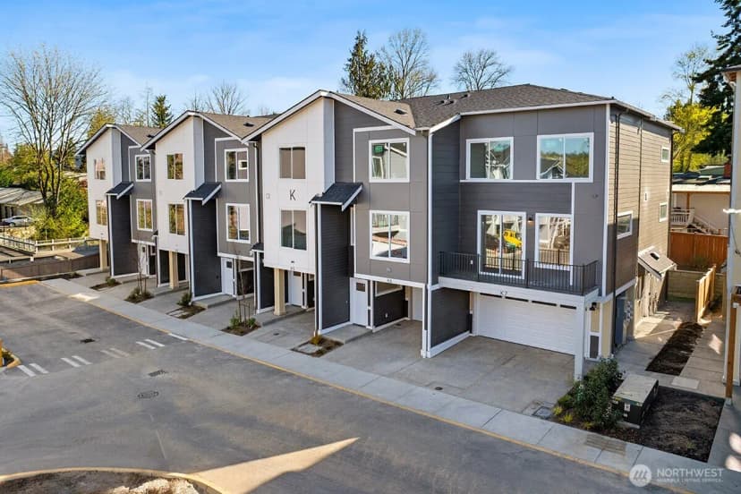 Property photo for 16823 Alder Way #k5, Lynnwood photo 2